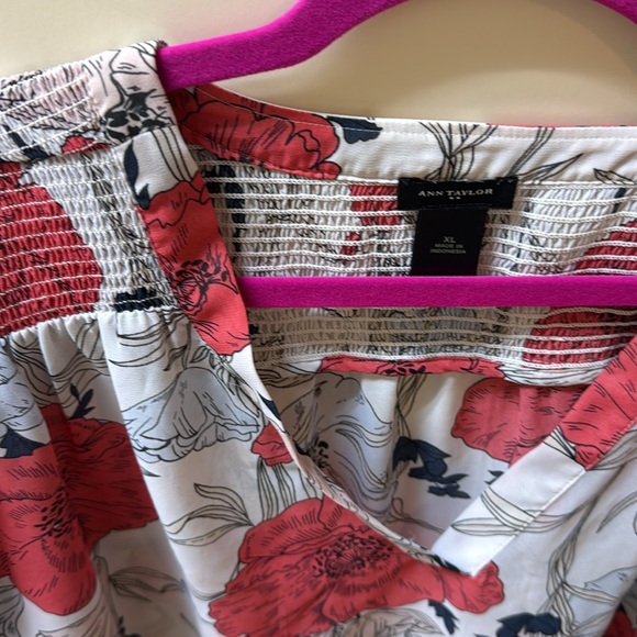 Ann Taylor XL Sheer Floral Top - Picture 3 of 8